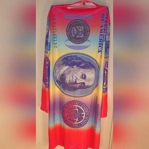 Multicolor Money Bodycon dress size 3XL. But fits more like a 2XL. Brand:Shein